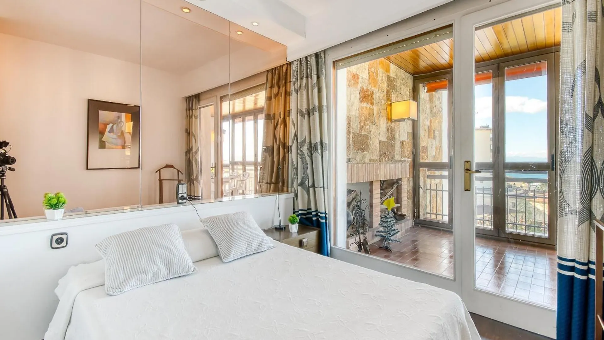 Can Paramon Apartment For 6 Pers Rosas